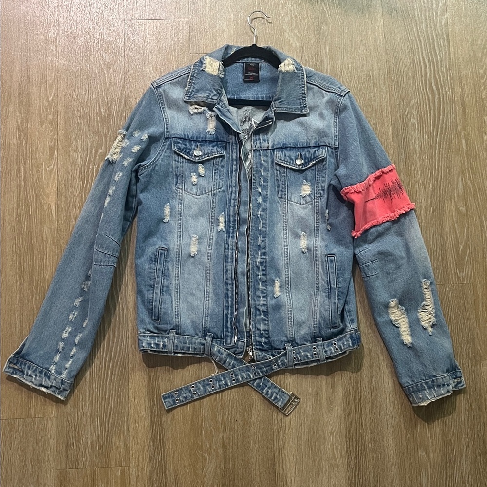 Distressed Embroidered Denim Jacket Red Patch Arm Band Motorcycle Jacket Belt - Picture 3 of 6